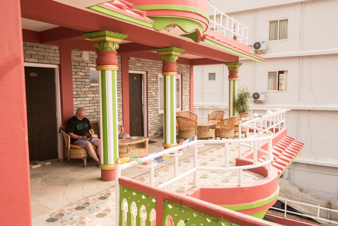 Lake Boutique Hotel Pokhara Eksteriør billede